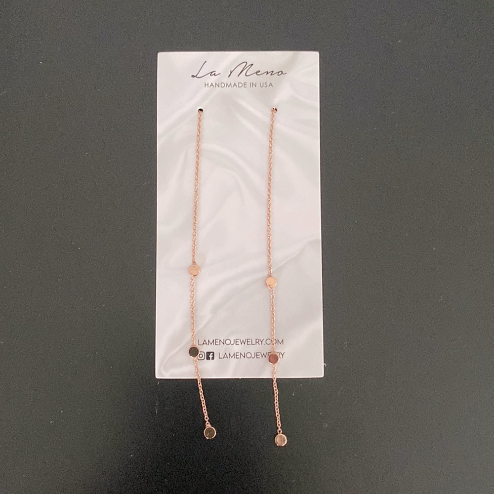 New La Mano Treasure Earrings in rose gold